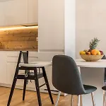6 Islands - & Business - Free Garage Parking Apartamento Split
