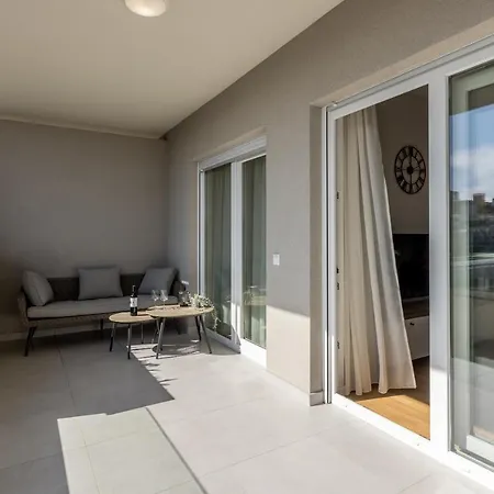 Appartamento 6 Islands - & Business - Free Garage Parking Spalato